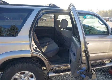 2002 Toyota 4Runner Sr5 V6 z USA, uszkodzony, nr VIN JT3HN86R520385278